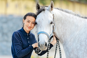 光影馬廄，大片賞馬場(chǎng)——走近河北鑫達(dá)伯汗馬業(yè)