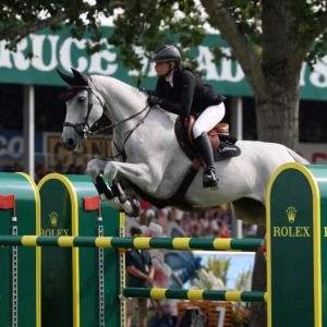 在草地上，沒(méi)有兩場(chǎng)比賽是完全一樣的